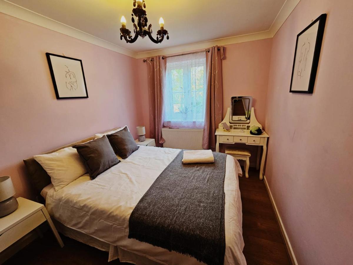 Lovely Flat Close To Shepherd'S Bush Διαμέρισμα Λονδίνο Εξωτερικό φωτογραφία